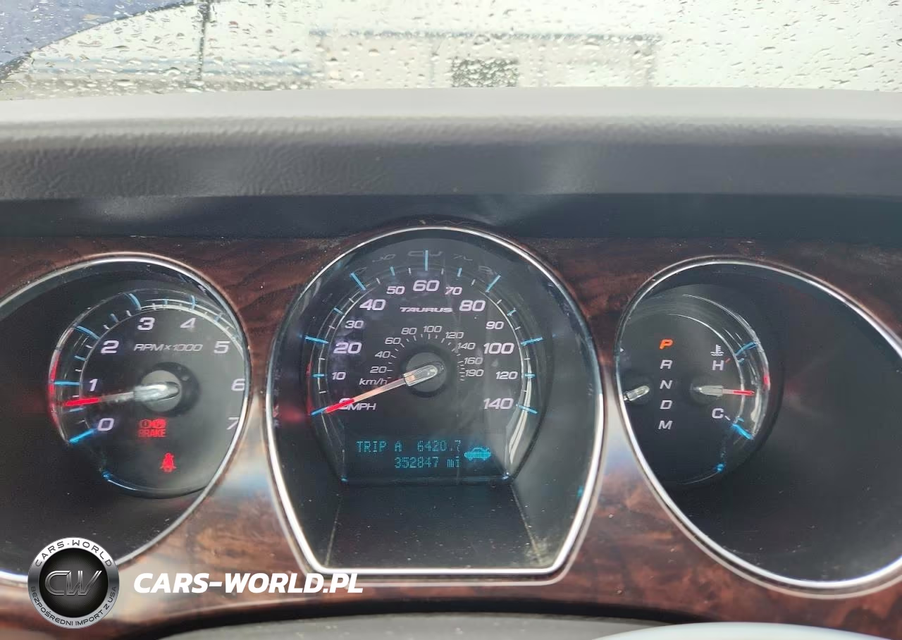 2011 Ford Taurus VIN:1FAHP2EW5BG162939 - 9