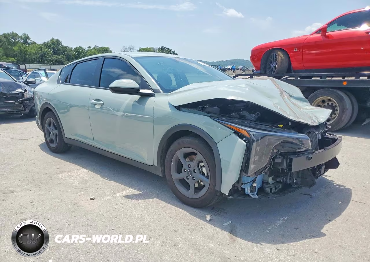 2026 Kia K4 Lxs VIN:3KPFT4DE5TE297714 - 4