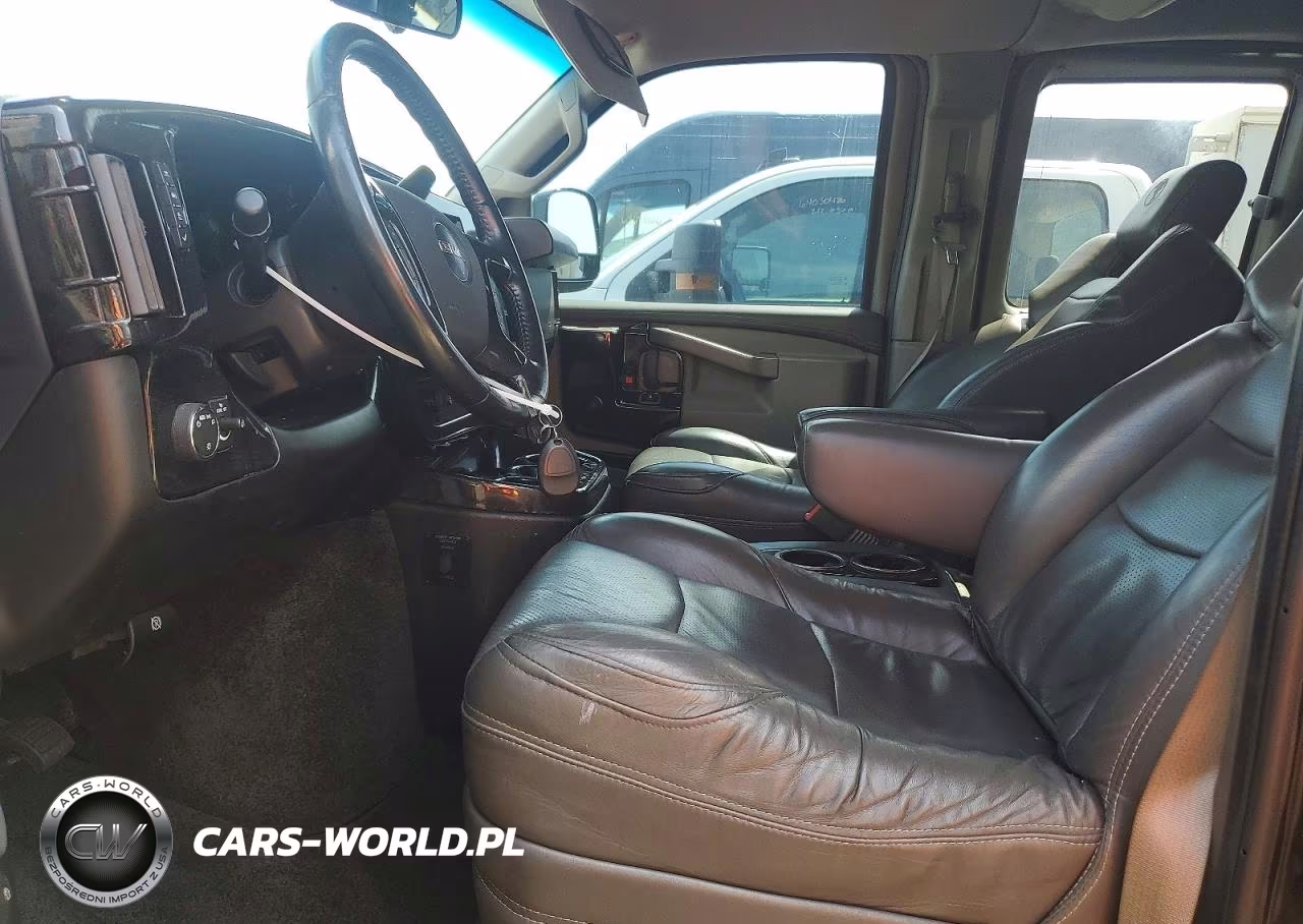 2022 GMC Savana G2500 VIN:1GTW7AF78N1282809 - 7
