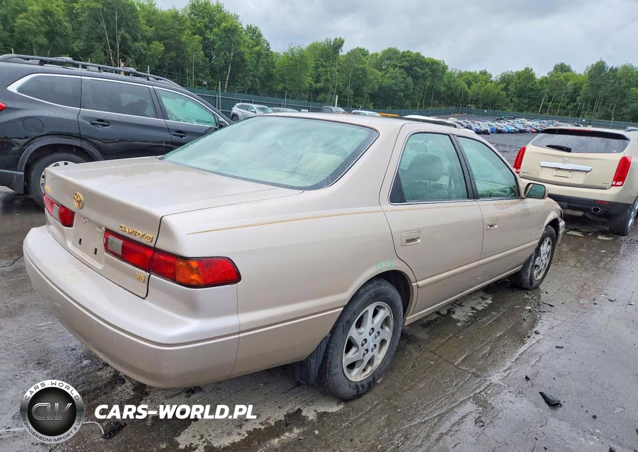 1997 Toyota Camry Xle V6 VIN:4T1BF22K0VU008578 - 3