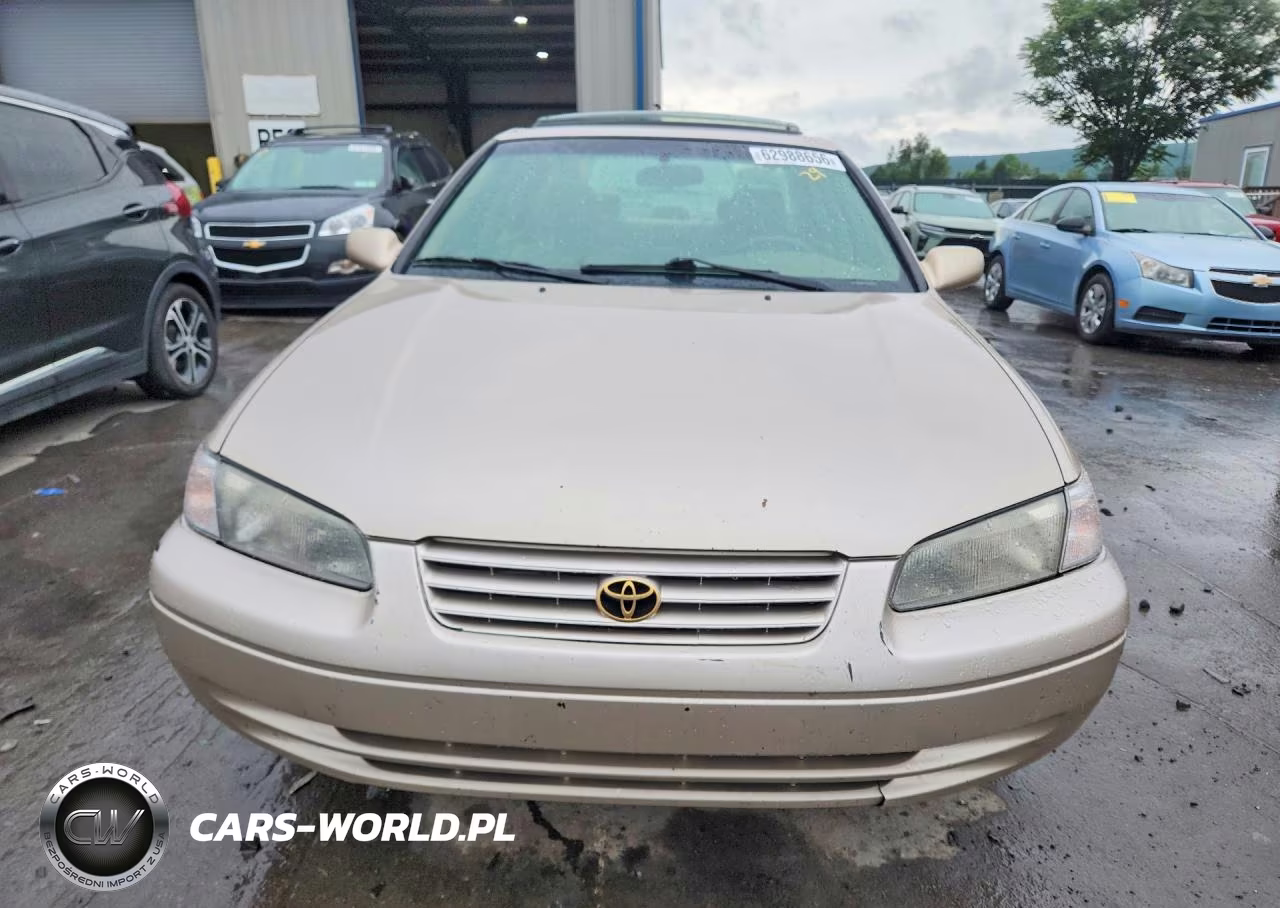 1997 Toyota Camry Xle V6 VIN:4T1BF22K0VU008578 - 5
