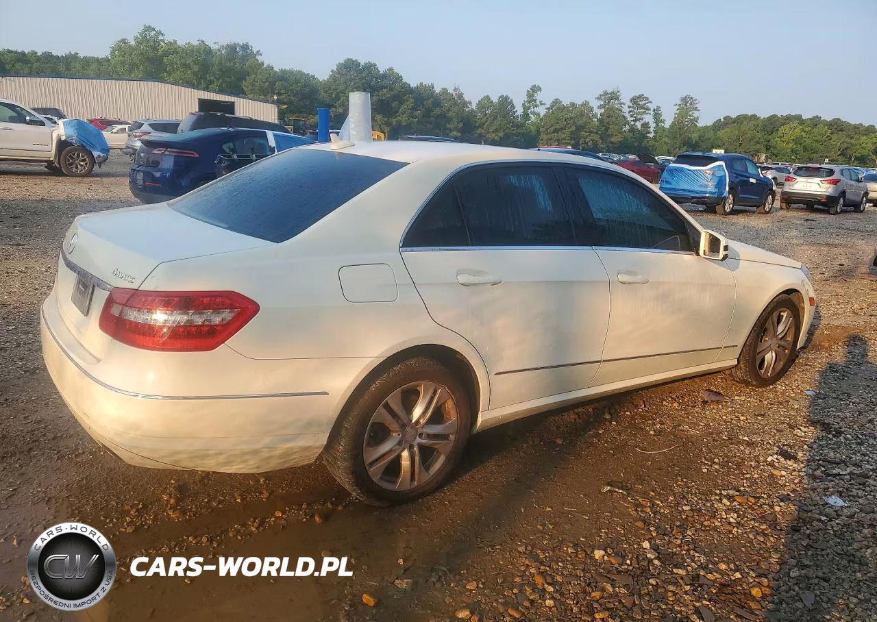2011 Mercedes-Benz E-Class E350 4Matic VIN:WDDHF8HB5BA403027 - 3