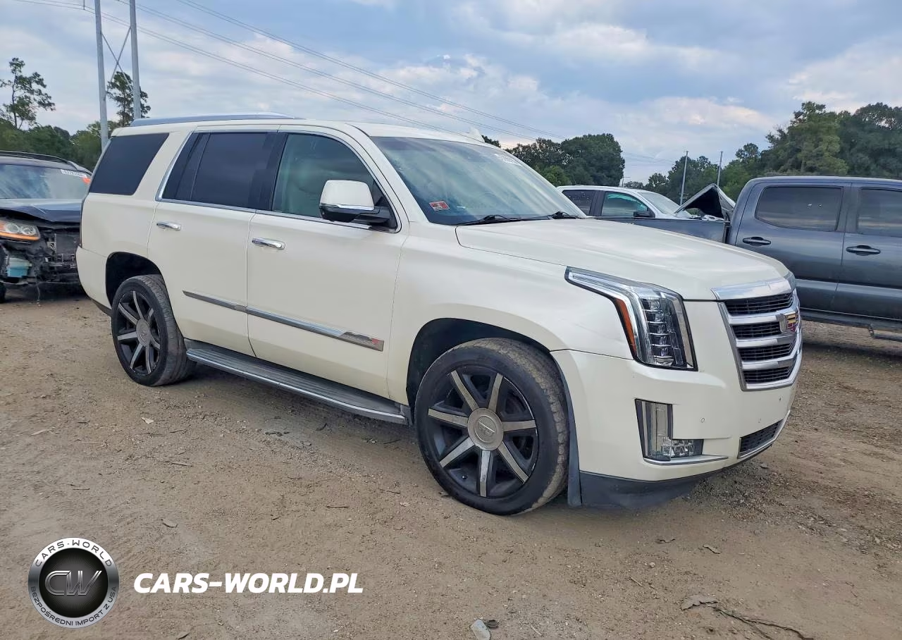 2015 Cadillac Escalade Luxury VIN:1GYS4MKJ0FR527223 - 4