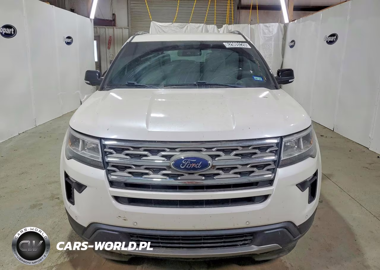 2018 Ford Explorer Xlt VIN:1FM5K7D88JGB94516 - 5