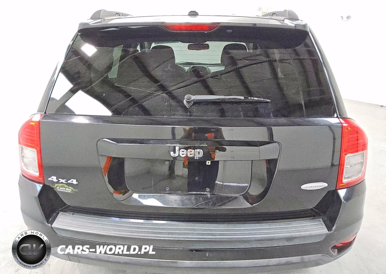 2012 Jeep Compass Latitude VIN:1C4NJDEB0CD621546 - 6