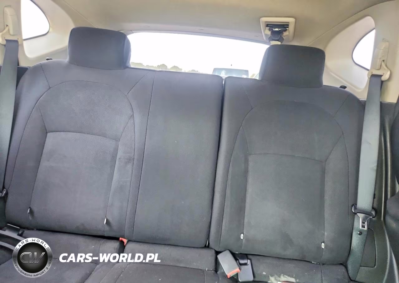 2010 Nissan Rogue S VIN:JN8AS5MV5AW121563 - 10