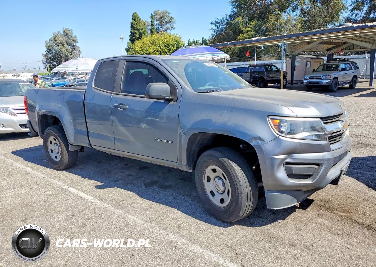 2019 Chevrolet Colorado VIN:1GCHSBEA6K1270115 - 4