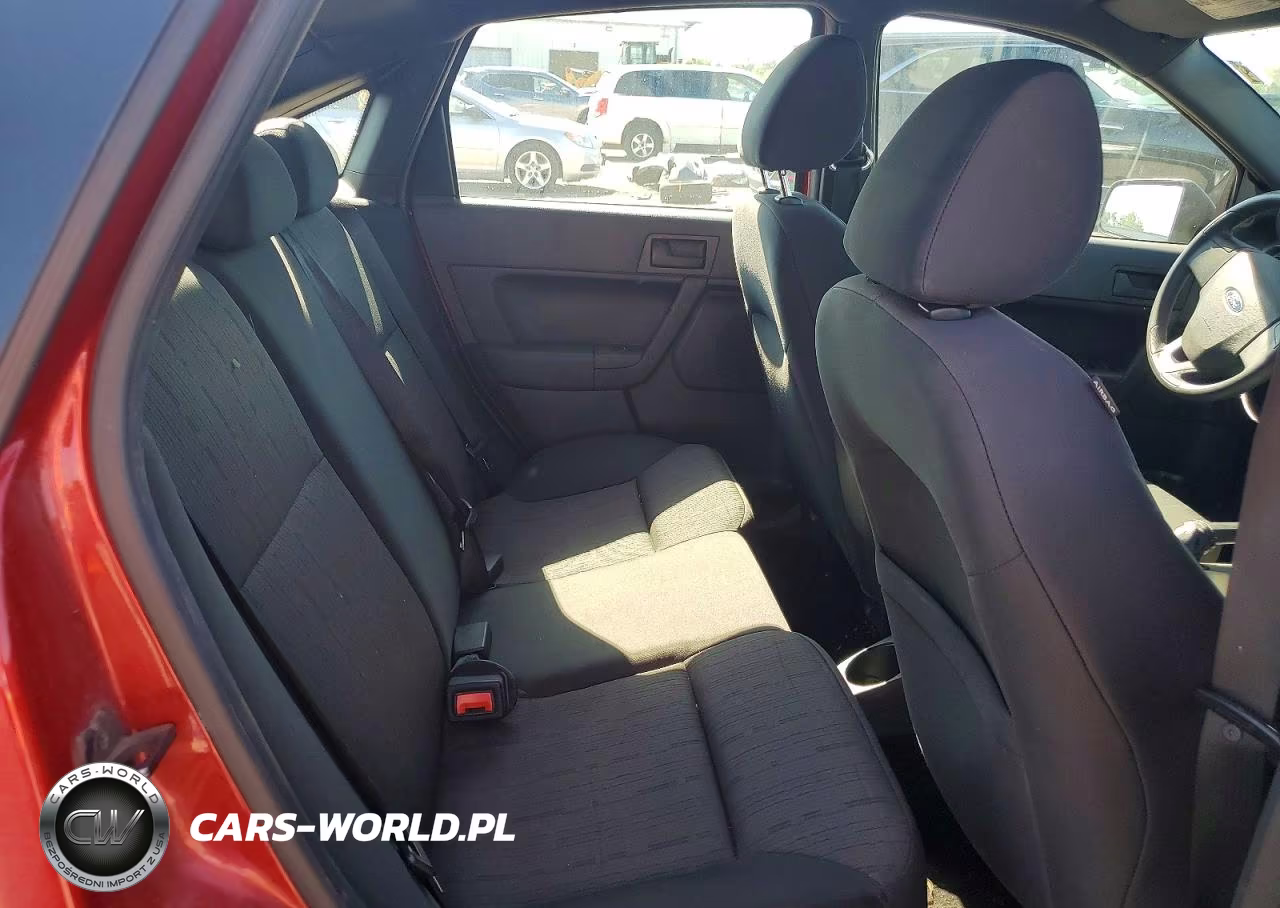 2011 Ford Focus Se VIN:1FAHP3FN2BW160678 - 10