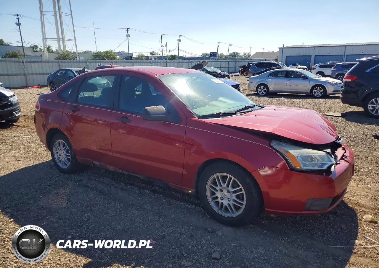 2011 Ford Focus Se VIN:1FAHP3FN2BW160678 - 4