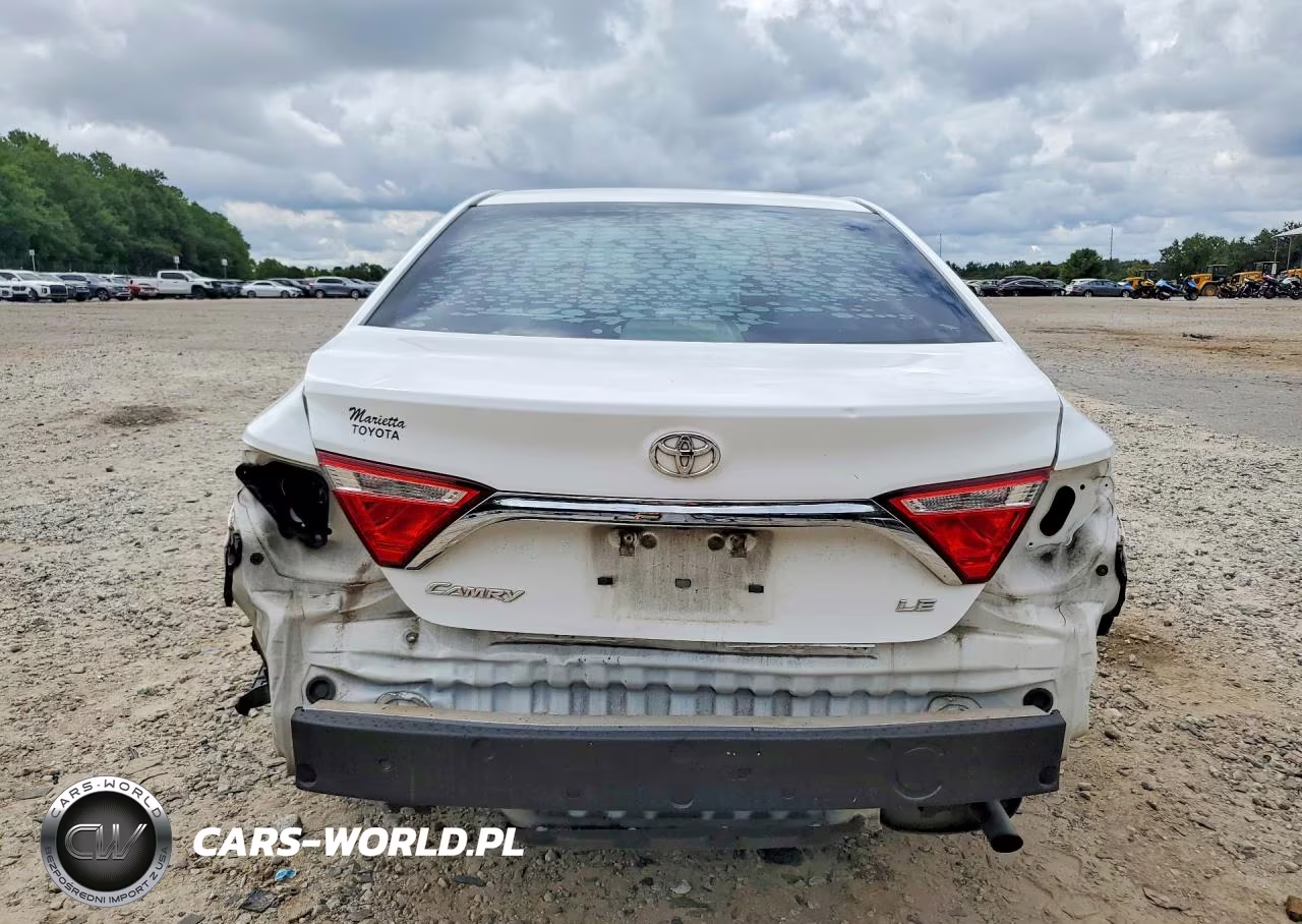 2017 Toyota Camry Le VIN:4T1BF1FK2HU784624 - 6