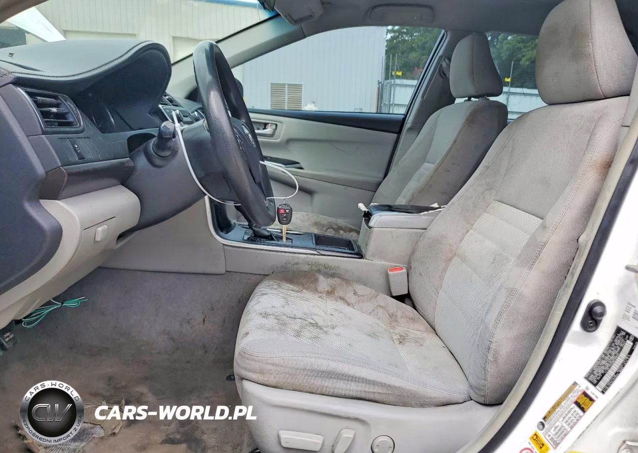 2017 Toyota Camry Le VIN:4T1BF1FK2HU784624 - 7