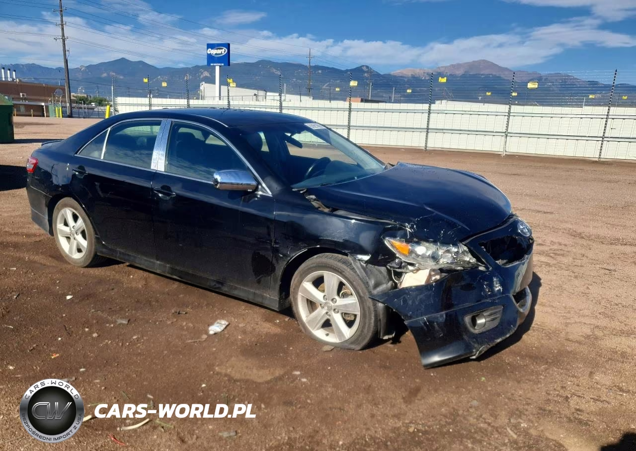 2010 Toyota Camry Se V6 VIN:4T1BK3EK7AU602804 - 4