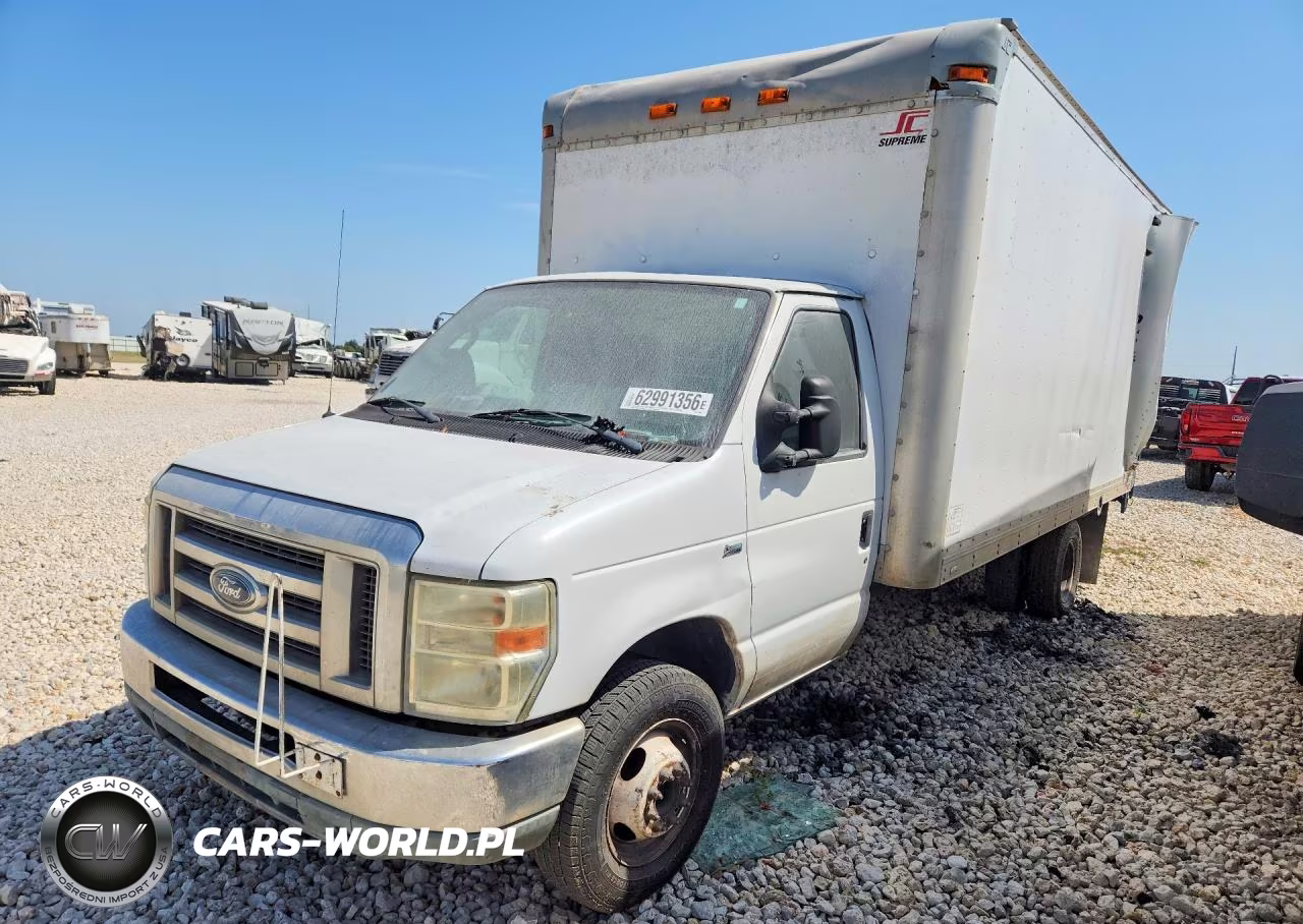 2009 Ford E350 Box Truck