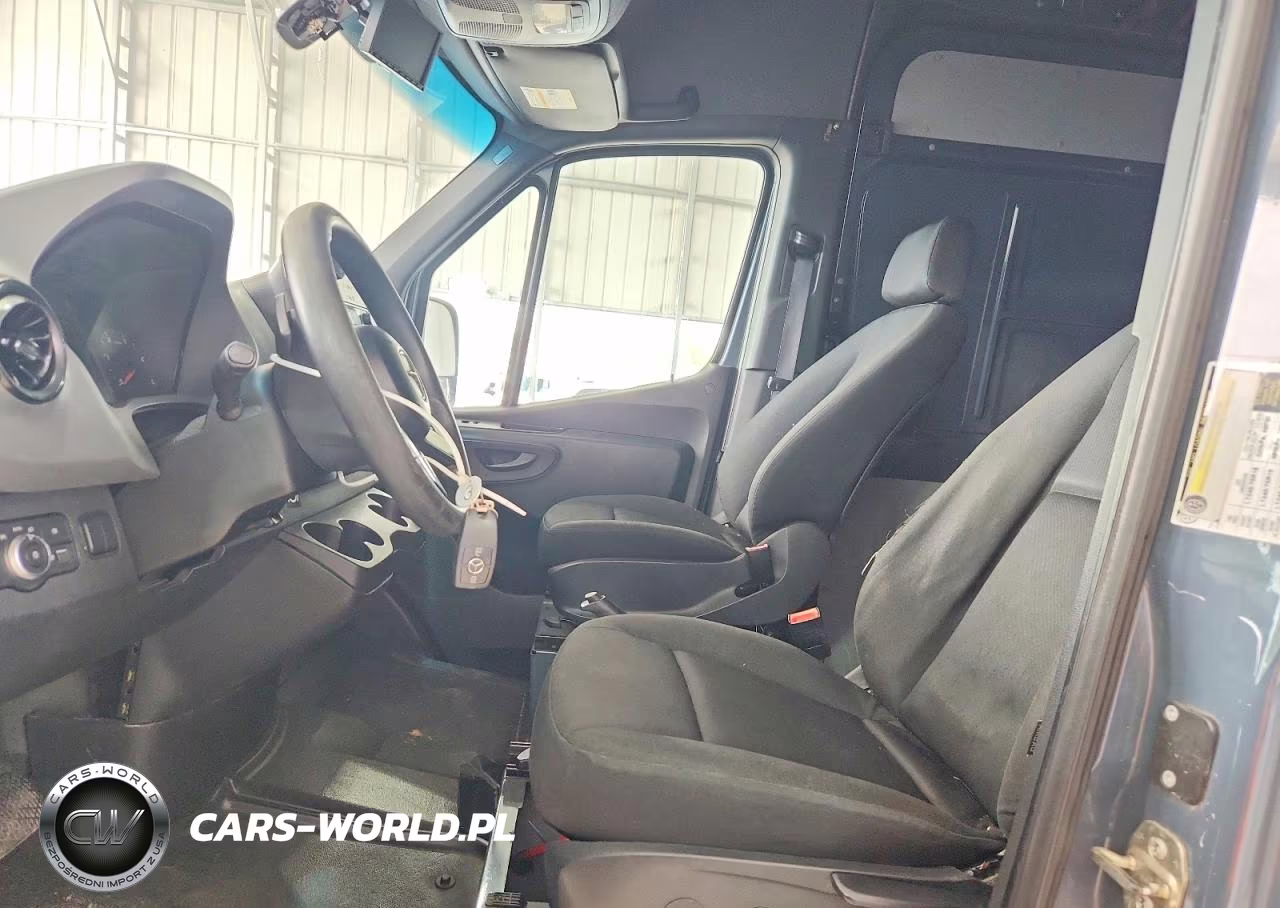 2019 Mercedes-Benz Sprinter 2500 VIN:WD4PF1CD4KP152316 - 7