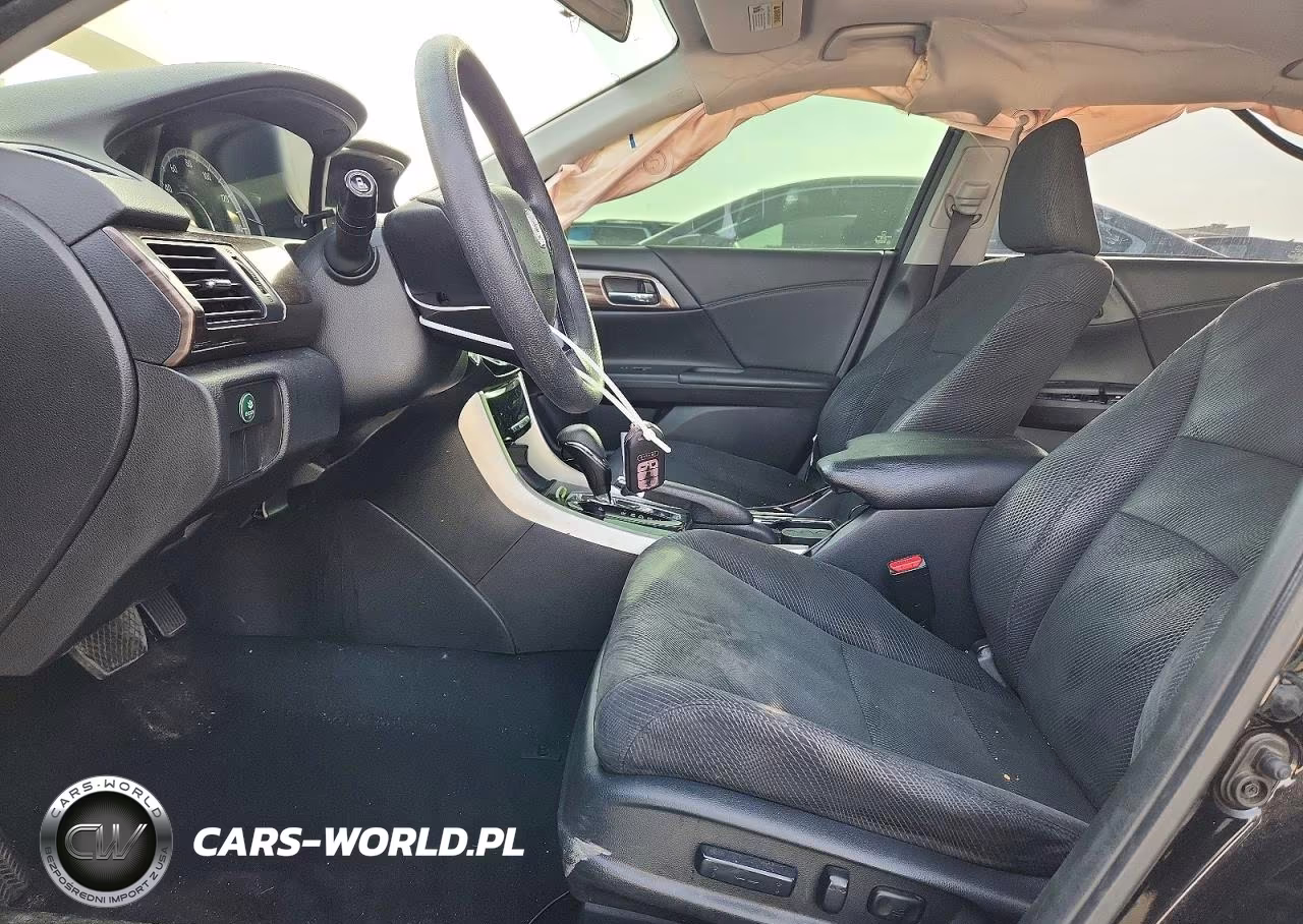 2017 Honda Accord Ex VIN:1HGCR2F7XHA053301 - 7