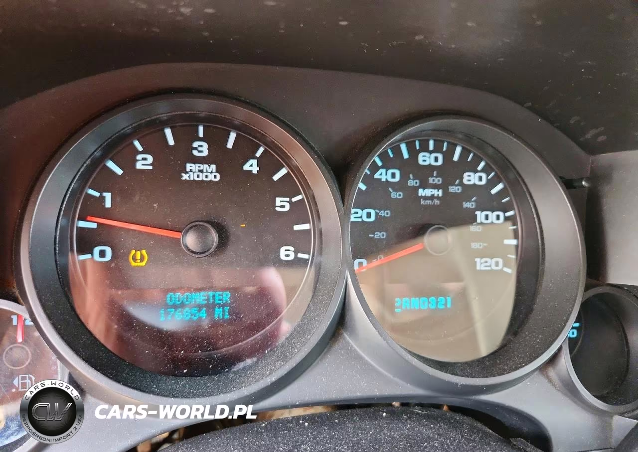 2009 GMC Sierra C1500 VIN:1GTEC14X59Z116717 - 9