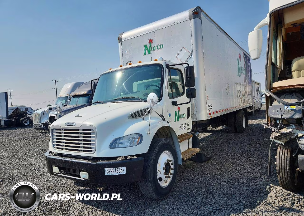 2012 Freightliner Business Class M2 Box Truck