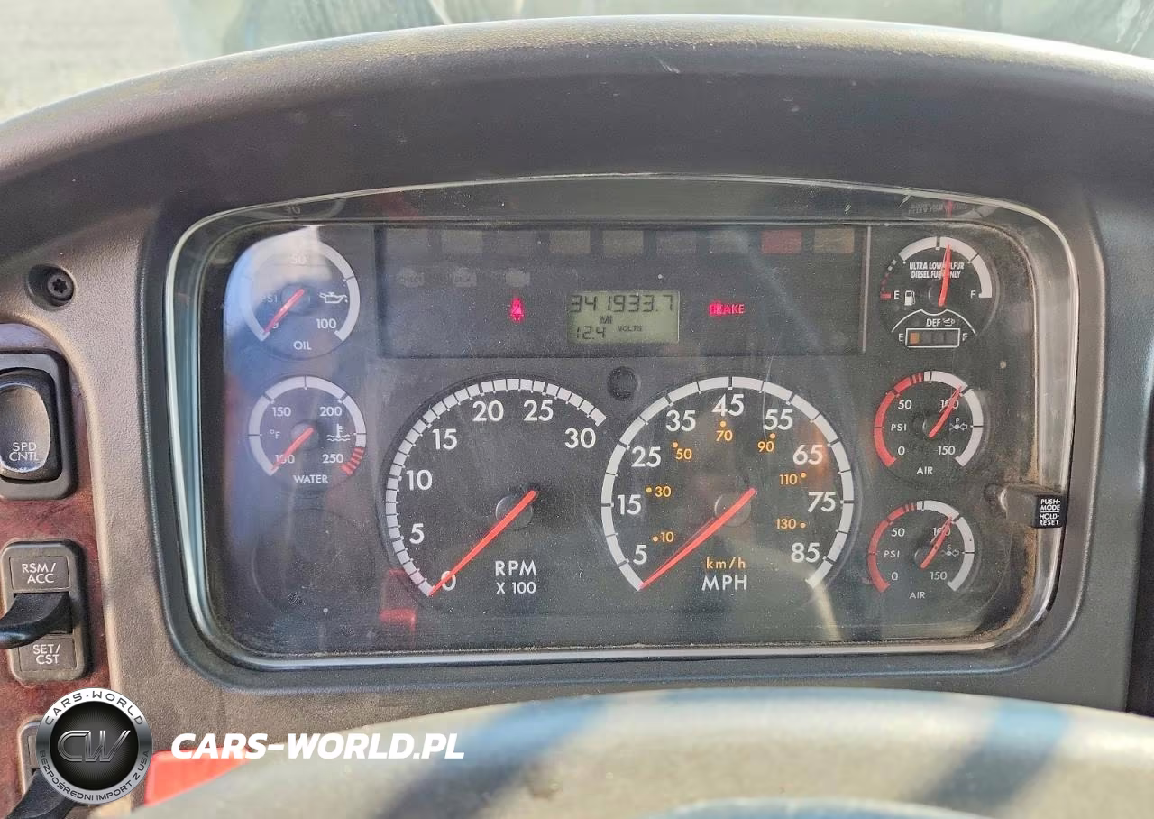 2012 Freightliner Business Class M2 Box Truck VIN:1FVACXDT5CDBP4515 - 9