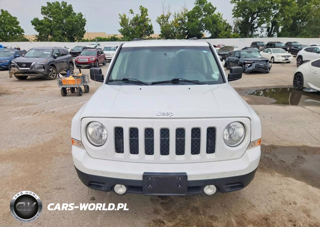 2016 Jeep Patriot Latitude VIN:1C4NJRFB7GD632755 - 5