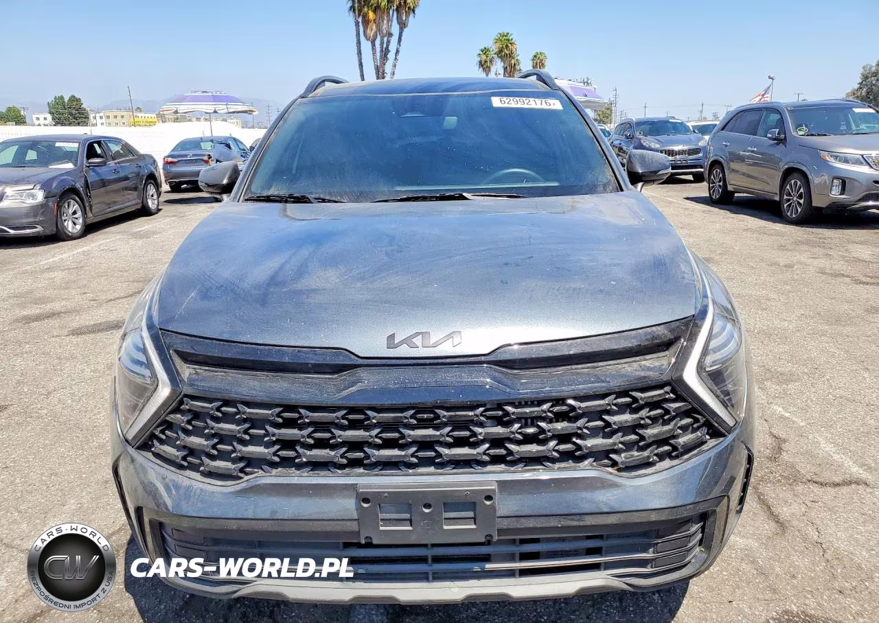 2025 Kia Sportage X Line VIN:KNDPYDDH2S7237999 - 5