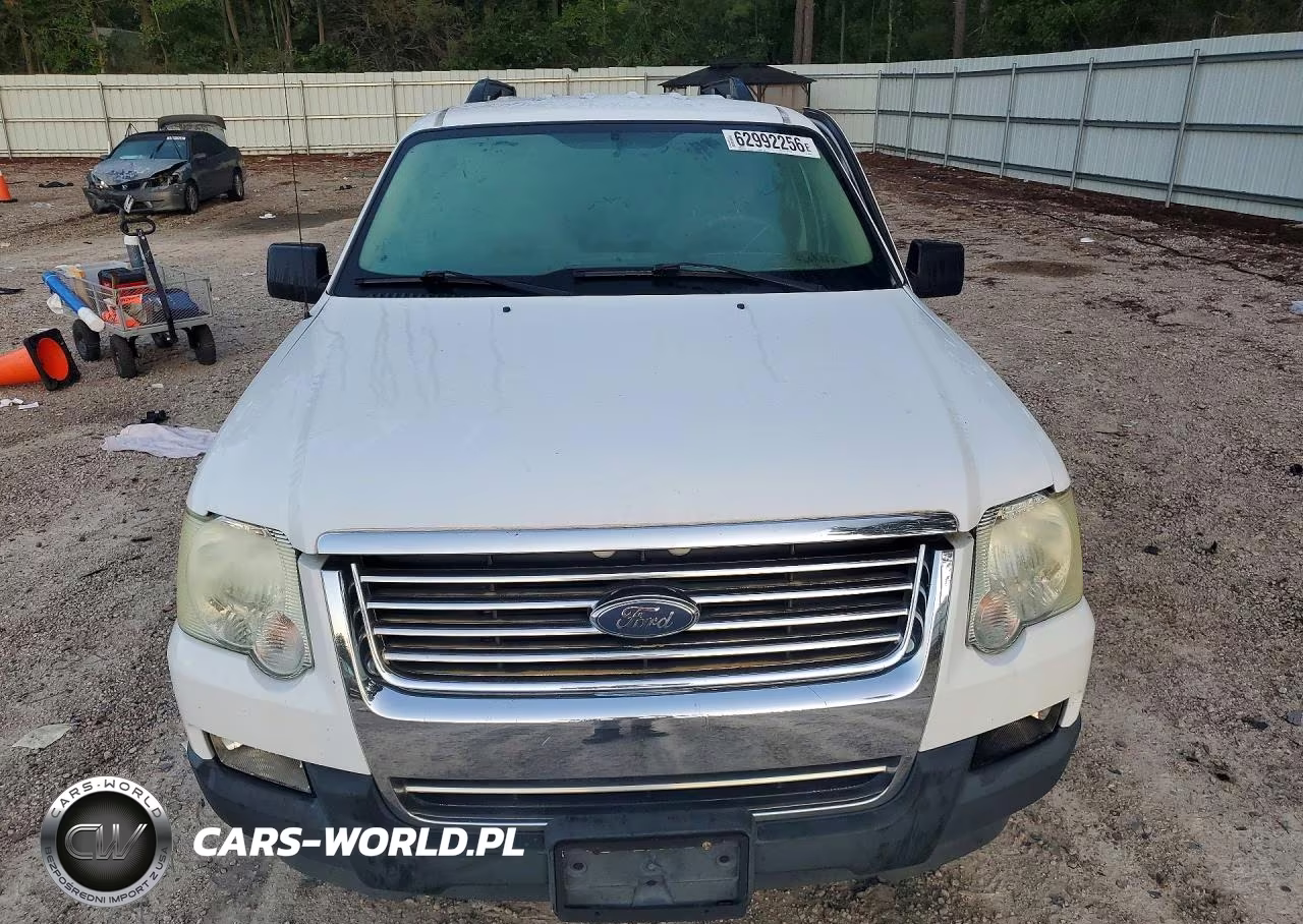 2007 Ford Explorer Xlt VIN:1FMEU63E97UA98478 - 5