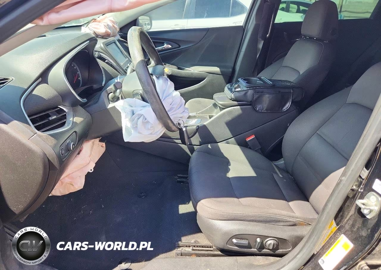 2018 Chevrolet Malibu Lt VIN:1G1ZD5ST7JF141946 - 7