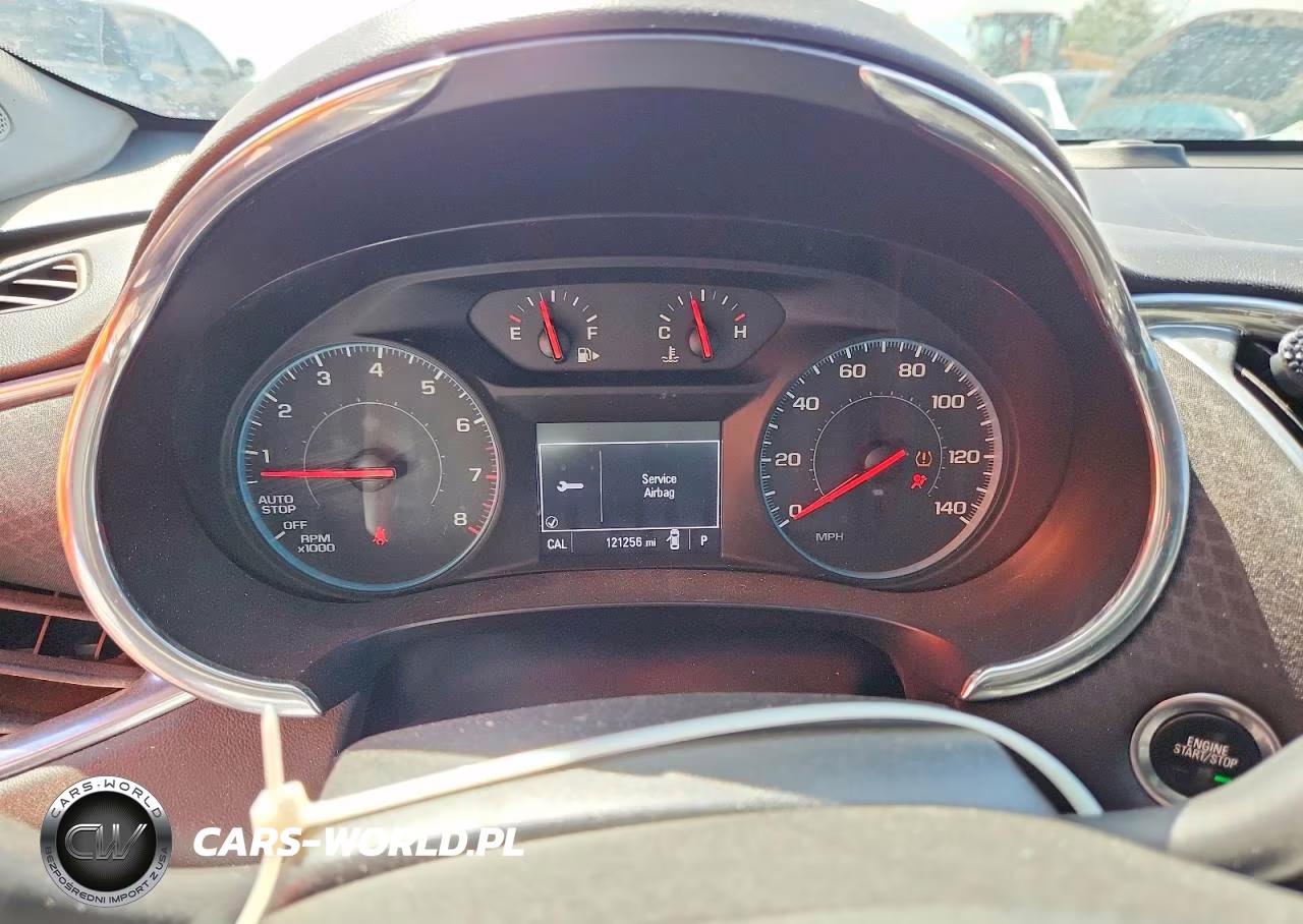 2018 Chevrolet Malibu Lt VIN:1G1ZD5ST7JF141946 - 9
