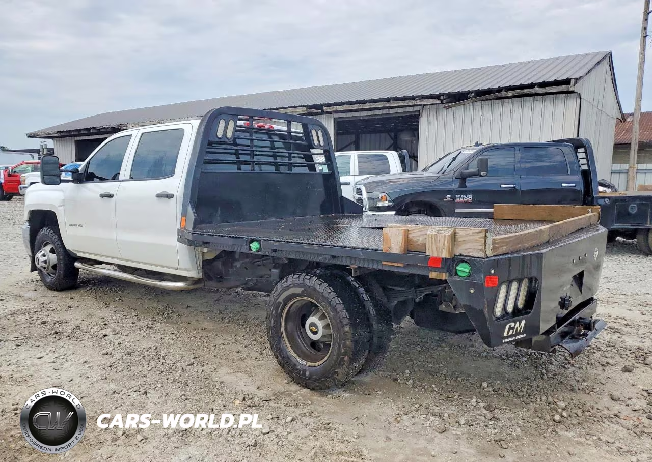 2018 Chevrolet Silverado K3500 VIN:1GB4KYCY0JF279707 - 2