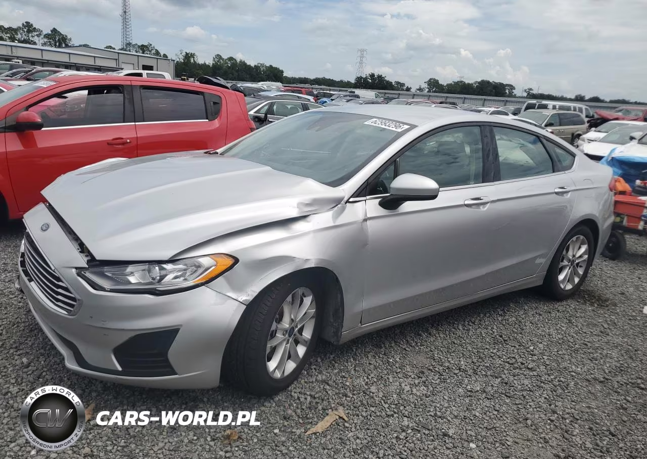 2019 Ford Fusion Se – zdjęcie 1 z 12