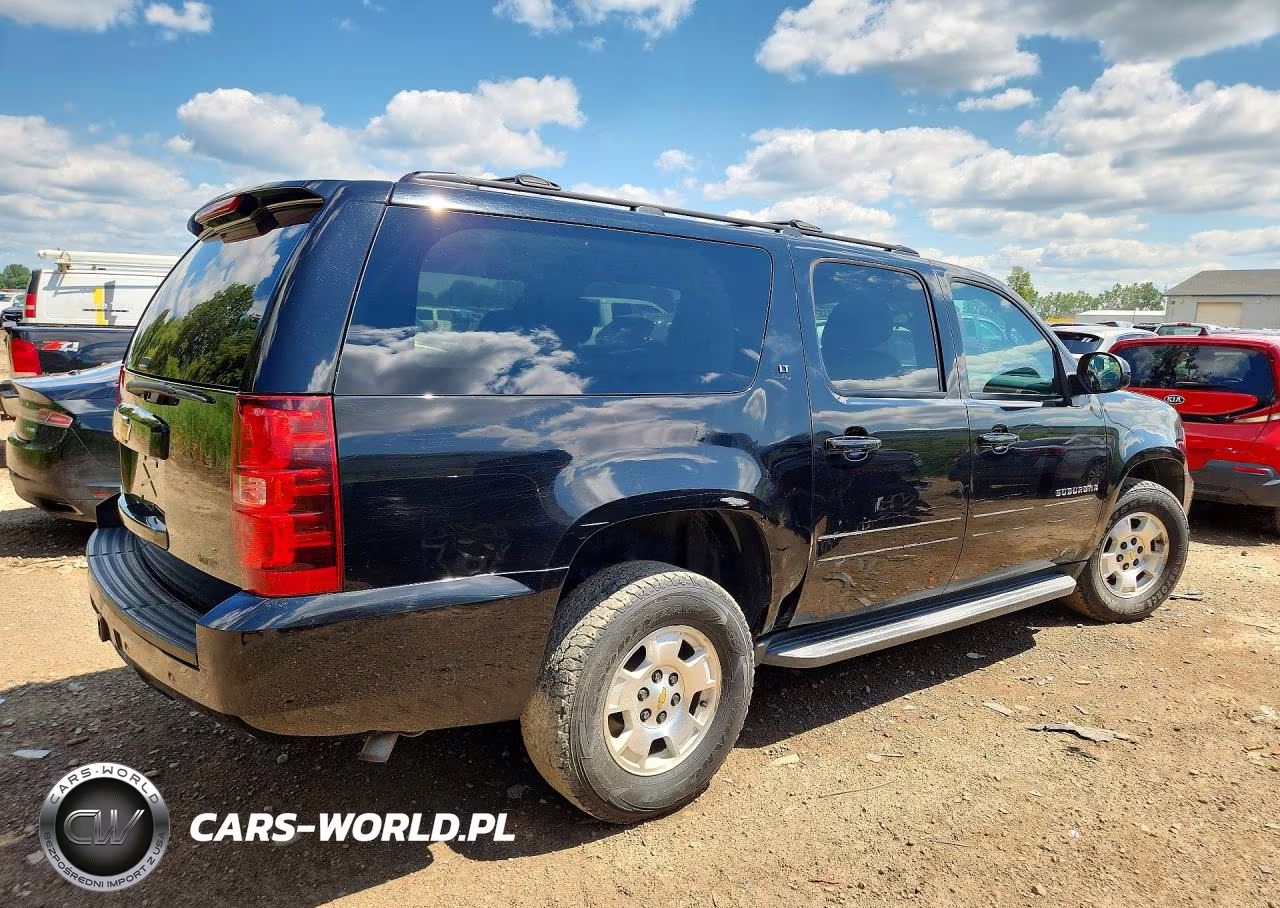 2013 Chevrolet Suburban K1500 Lt VIN:1GNSKJE70DR106116 - 3