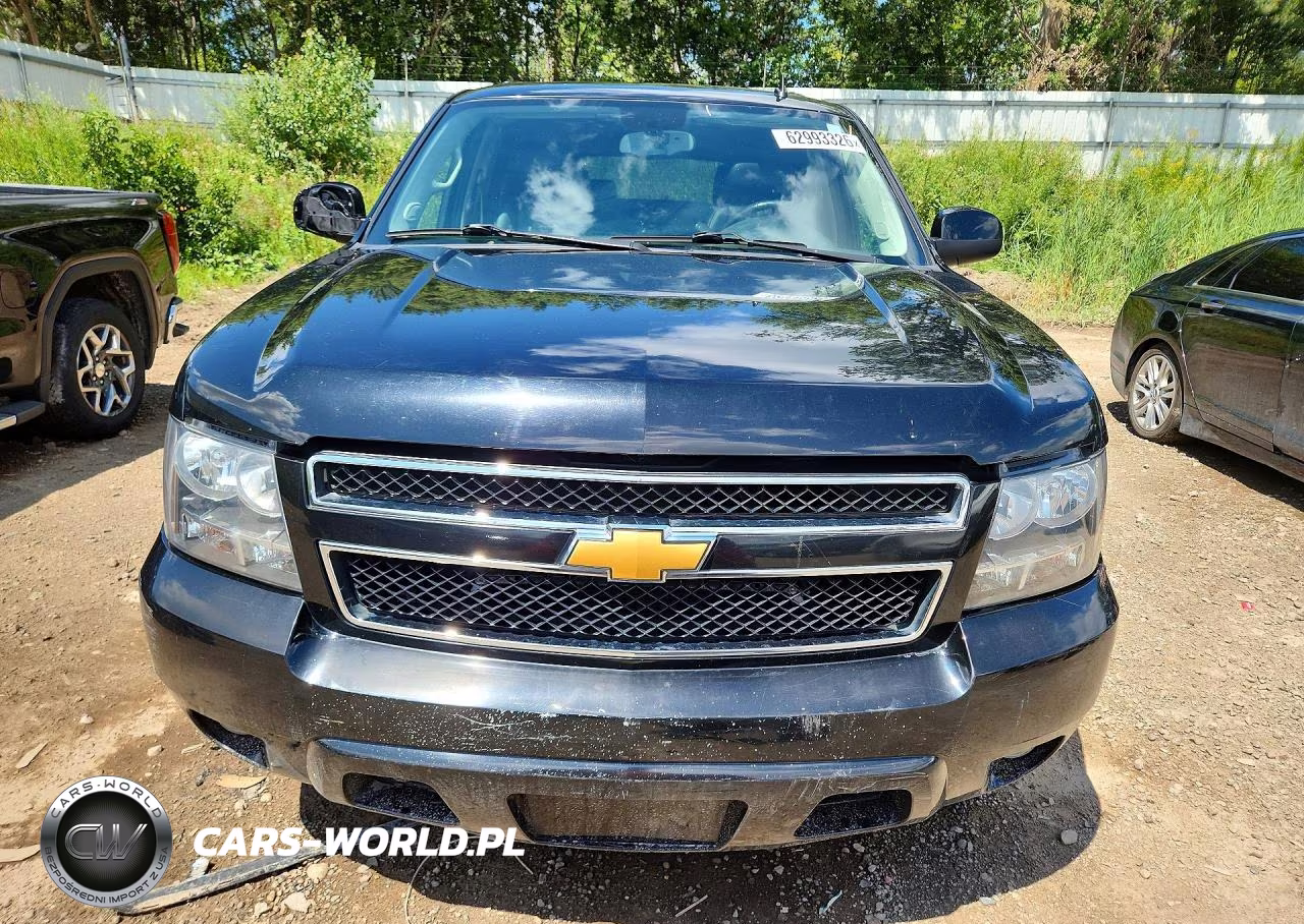 2013 Chevrolet Suburban K1500 Lt VIN:1GNSKJE70DR106116 - 5