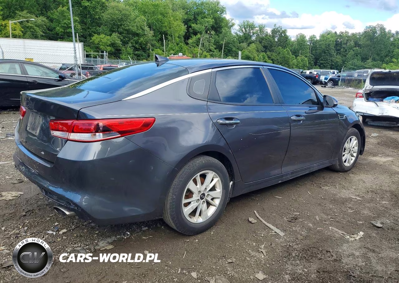 2017 Kia Optima Lx VIN:5XXGT4L36HG160042 - 3