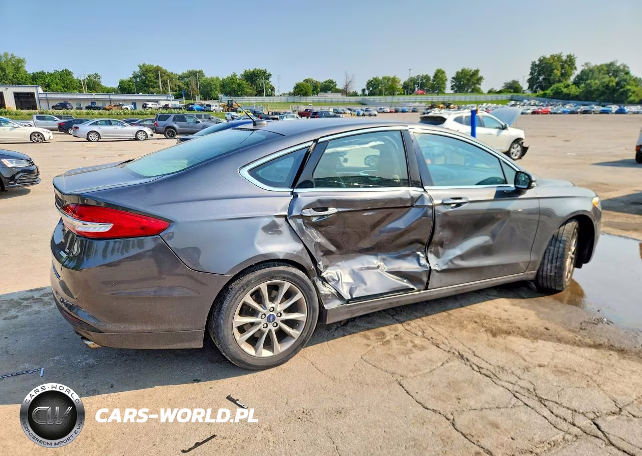 2017 Ford Fusion Se VIN:3FA6P0HDXHR166721 - 3