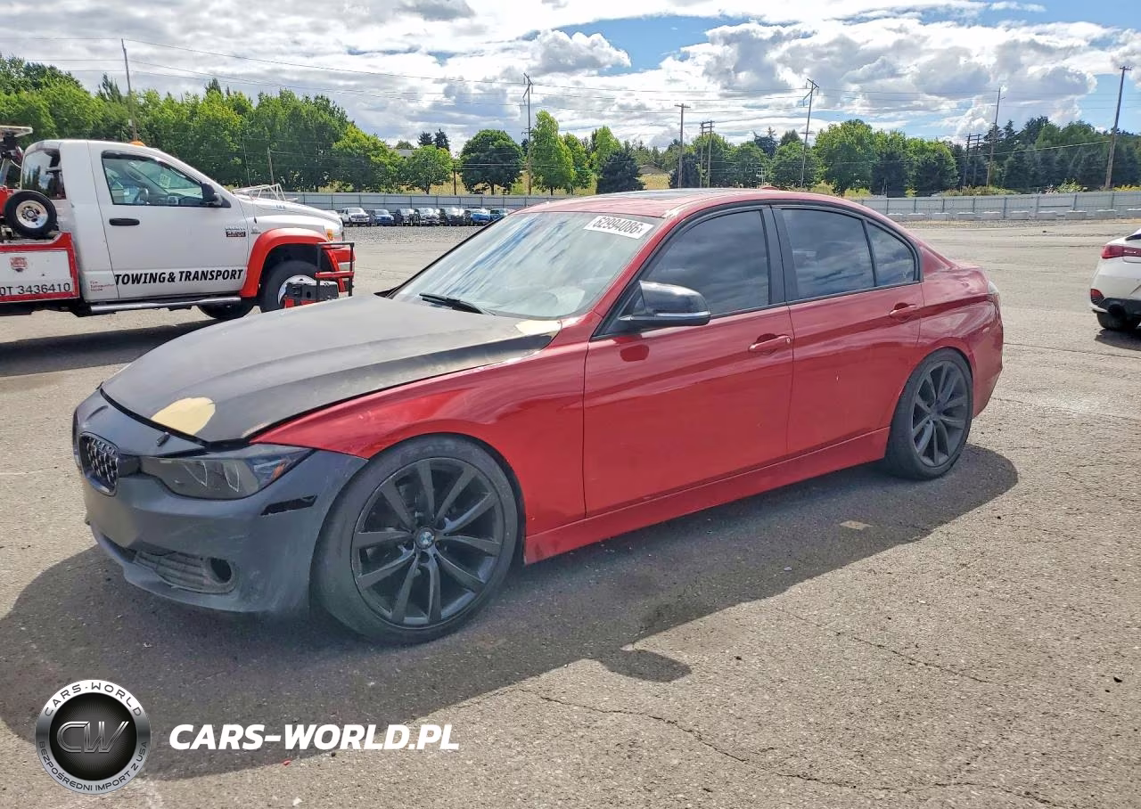2013 BMW 320 I – zdjęcie 1 z 12