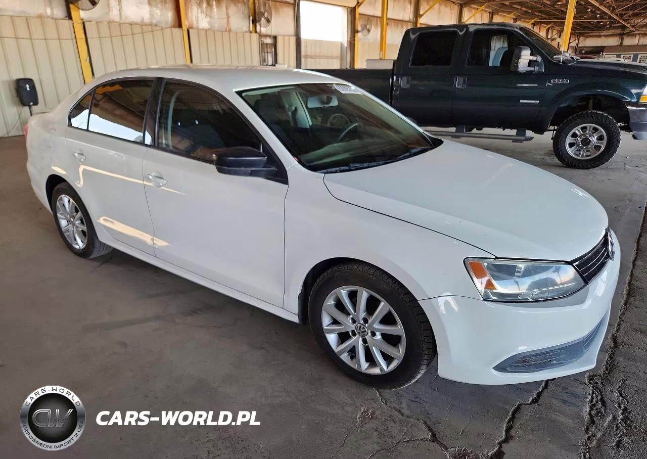 2013 Volkswagen Jetta Base VIN:3VW2K7AJ5DM280629 - 4