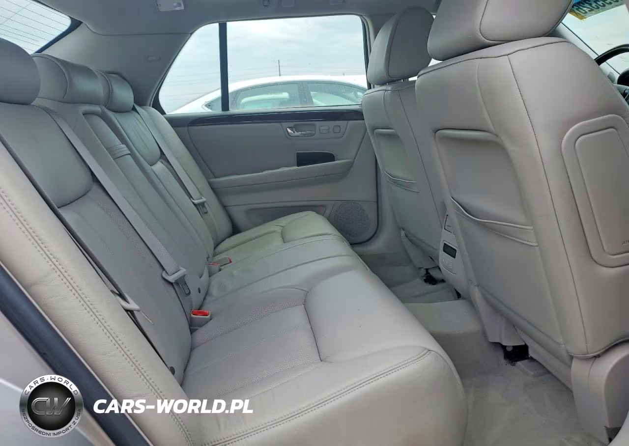 2007 Cadillac Dts VIN:1G6KD57927U233186 - 10