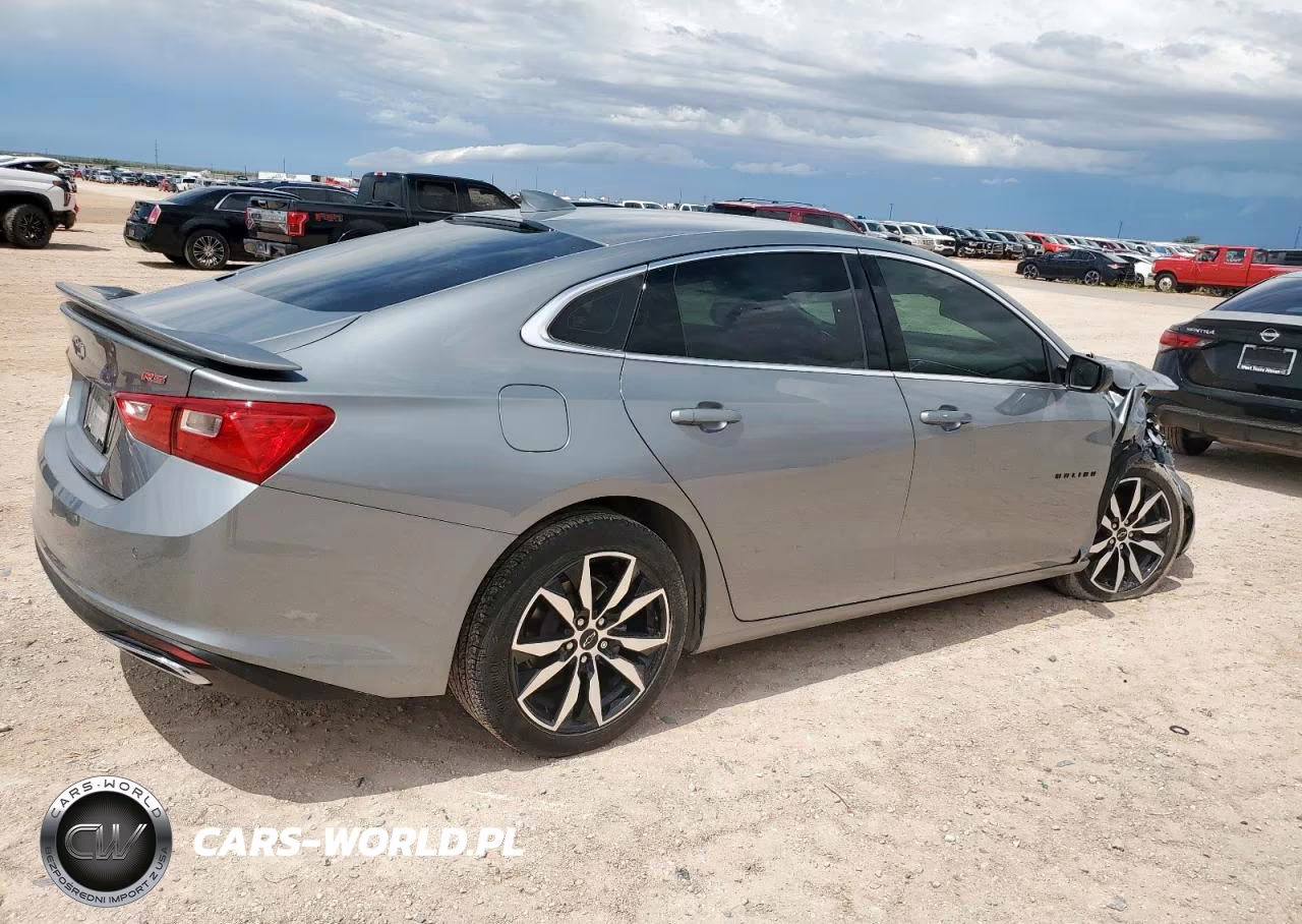 2024 Chevrolet Malibu Rs VIN:1G1ZG5ST9RF194781 - 3
