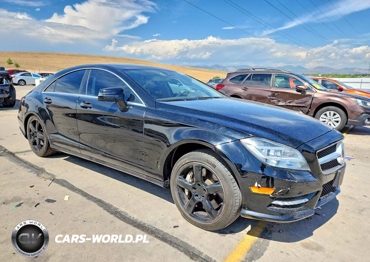 2012 Mercedes-Benz Cls 550 VIN:WDDLJ7DB8CA017843 - 4