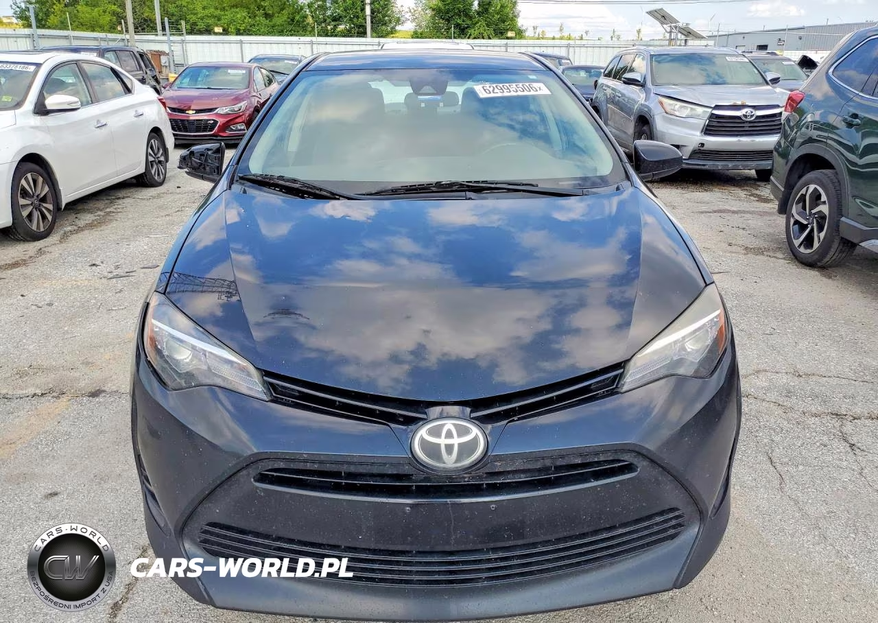 2017 Toyota Corolla Le VIN:2T1BURHE1HC887983 - 5