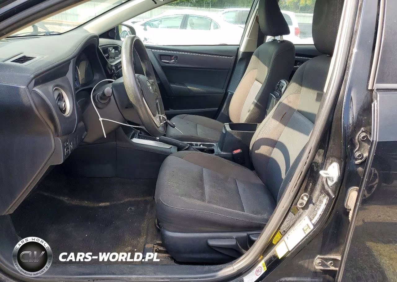 2017 Toyota Corolla Le VIN:2T1BURHE1HC887983 - 7