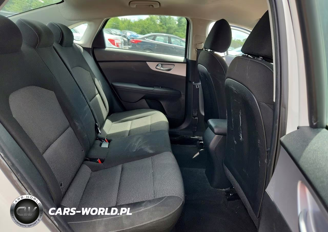 2023 Kia Forte Lxs VIN:3KPF24AD7PE664438 - 10