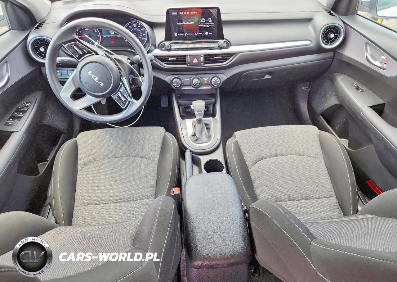 2023 Kia Forte Lxs VIN:3KPF24AD7PE664438 - 8