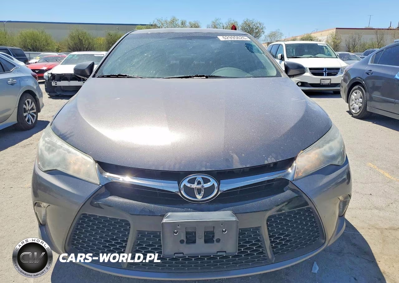 2017 Toyota Camry Se VIN:4T1BF1FK4HU279832 - 5