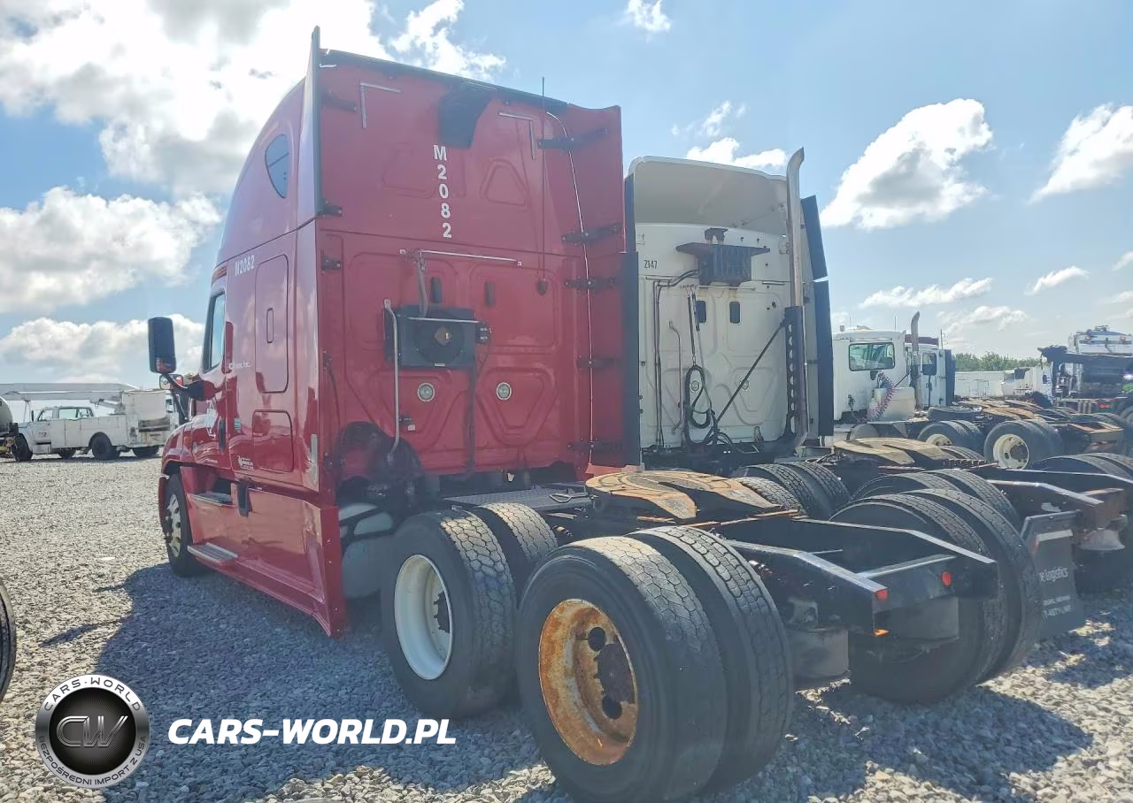 2018 Freightliner Cascadia 125 Semi Truck VIN:3AKJGLDV9JSJT7295 - 2