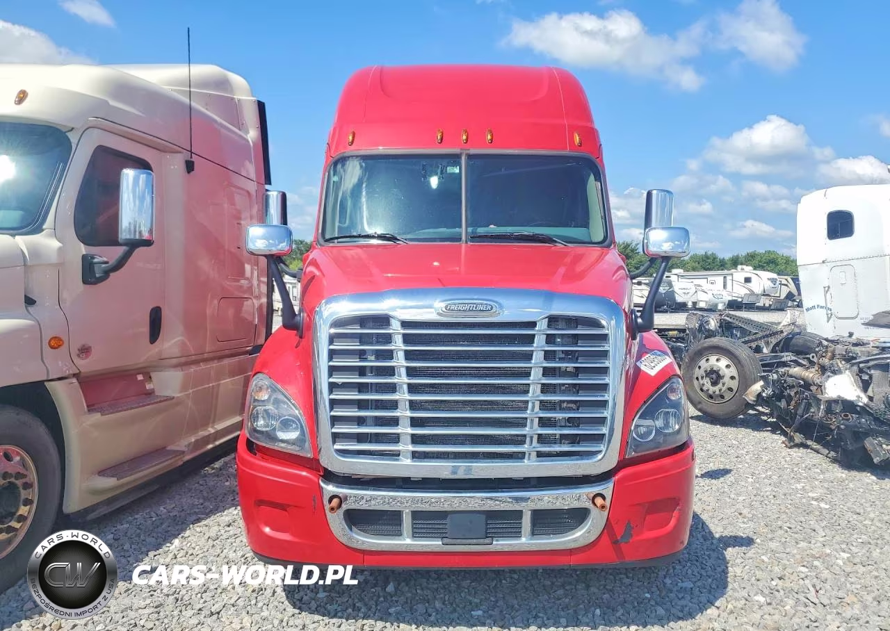 2018 Freightliner Cascadia 125 Semi Truck VIN:3AKJGLDV9JSJT7295 - 5