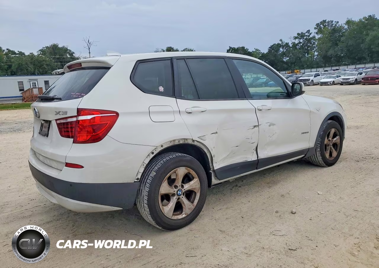 2012 BMW X3 xDrive28I VIN:5UXWX5C5XCL724452 - 3