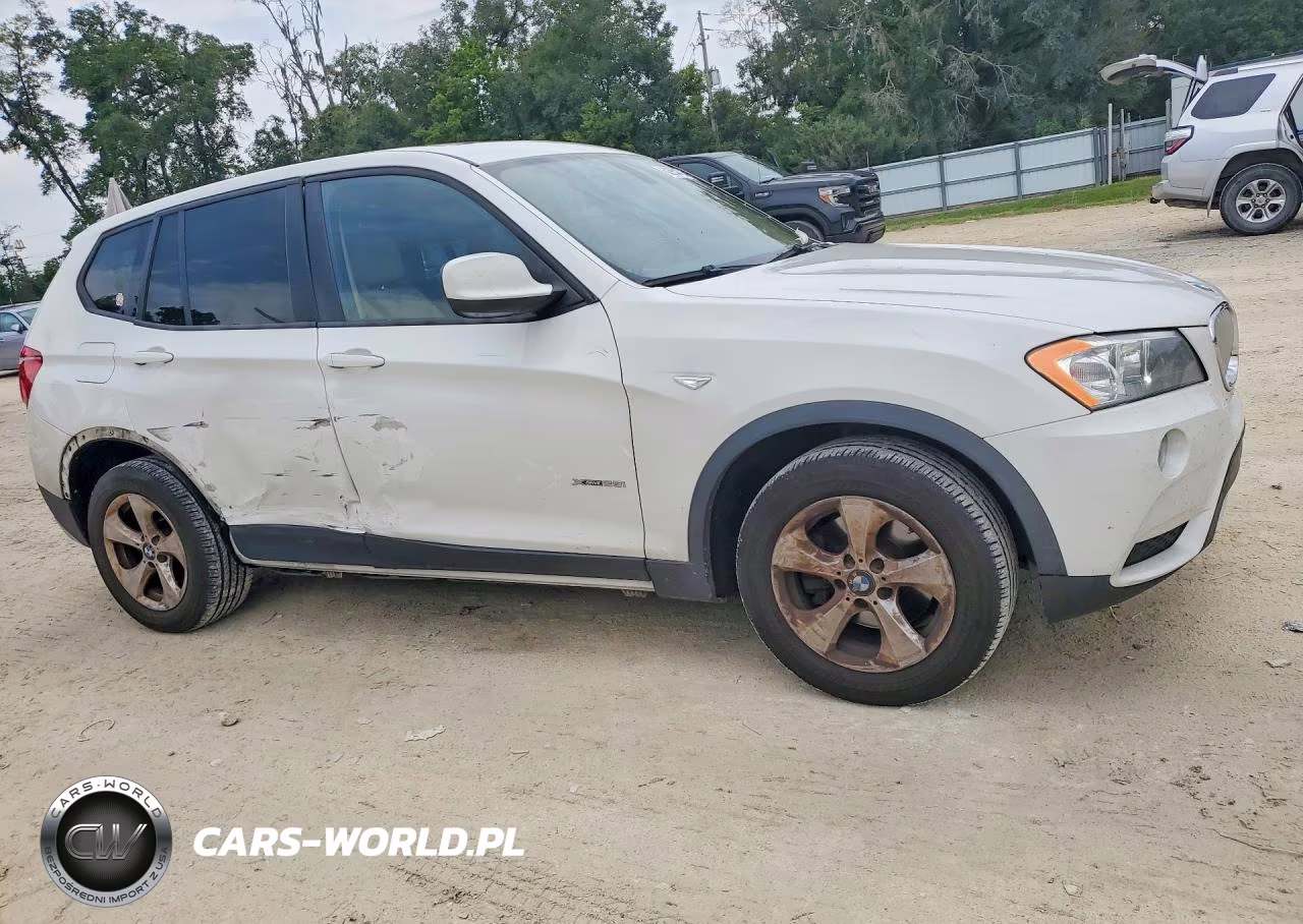 2012 BMW X3 xDrive28I VIN:5UXWX5C5XCL724452 - 4
