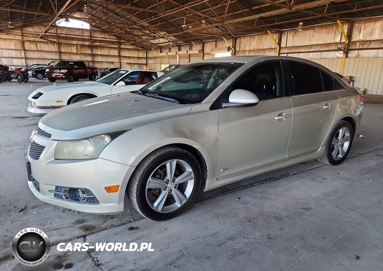 2013 Chevrolet Cruze Lt – zdjęcie 1 z 12