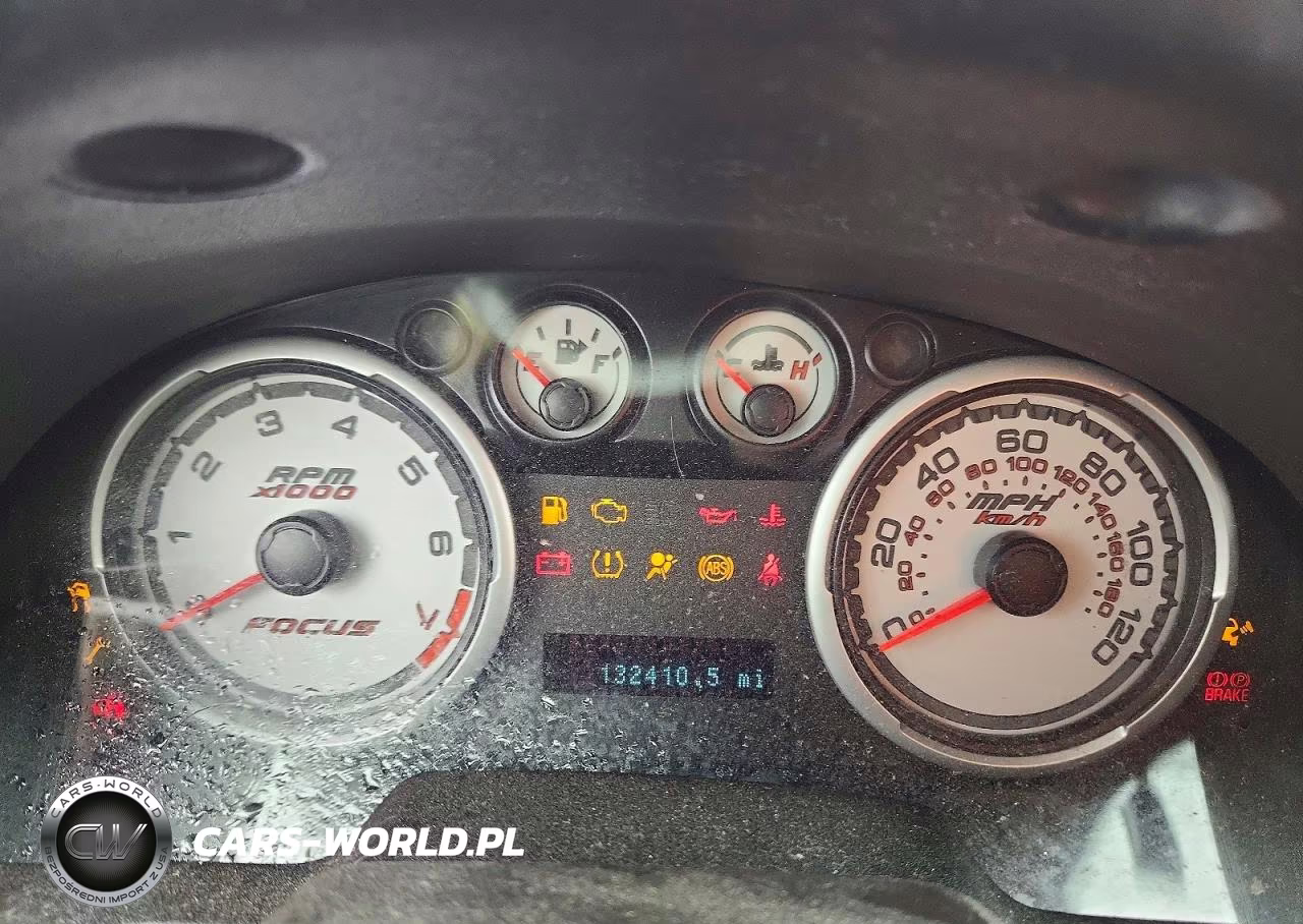 2011 Ford Focus Se VIN:1FAHP3FN2BW157117 - 9