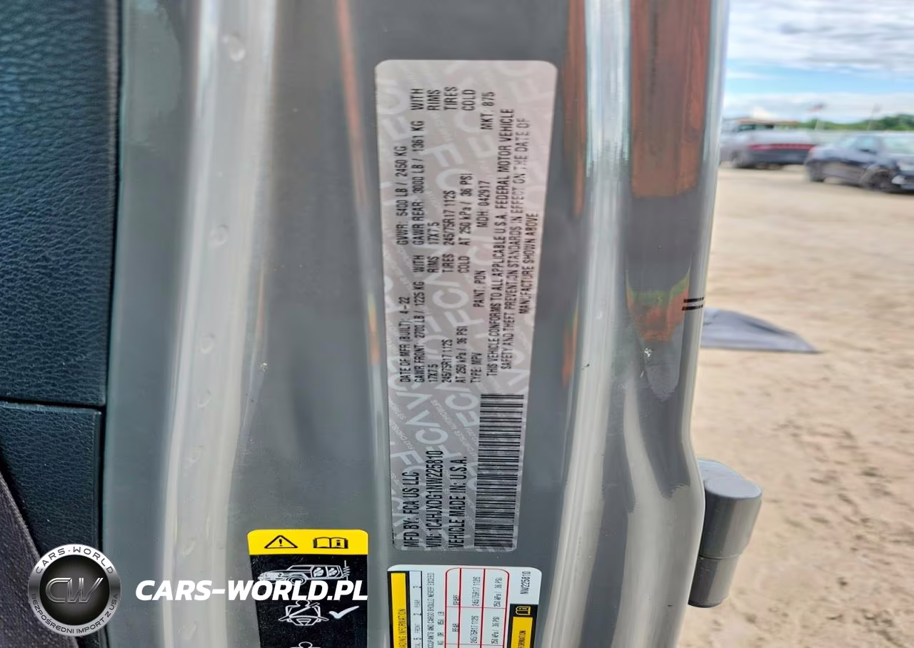 2022 Jeep Wrangler Unlimited Sport VIN:1C4HJXDG1NW225810 - 13